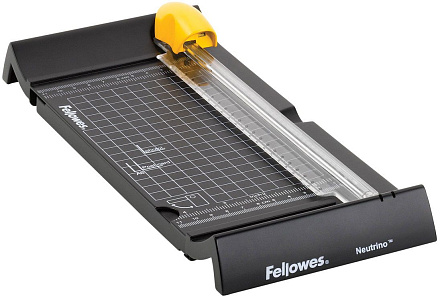 Резак дисковый Fellowes Neutrino А5 (FS-54127) A5/5лист./240мм/ручн.прижим